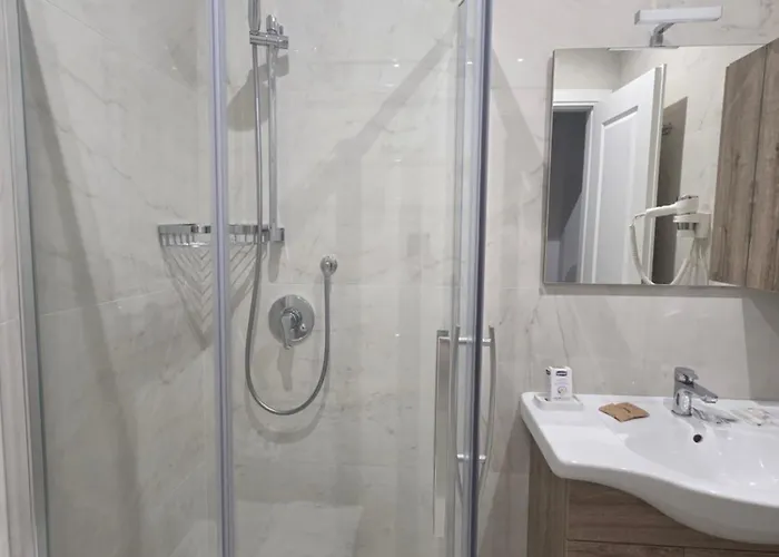 Domus Park Avenue Pansiyon Roma